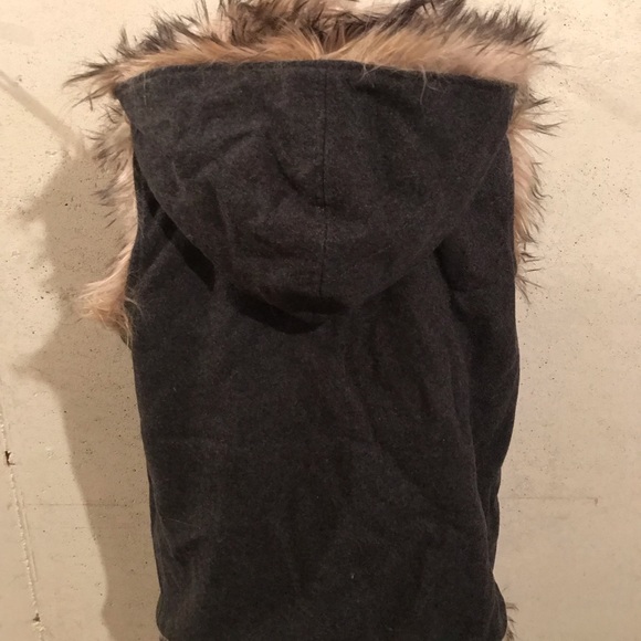 Hopi Reversible Faux Fur Vest by 6 Shore Road - Picture 6 of 8